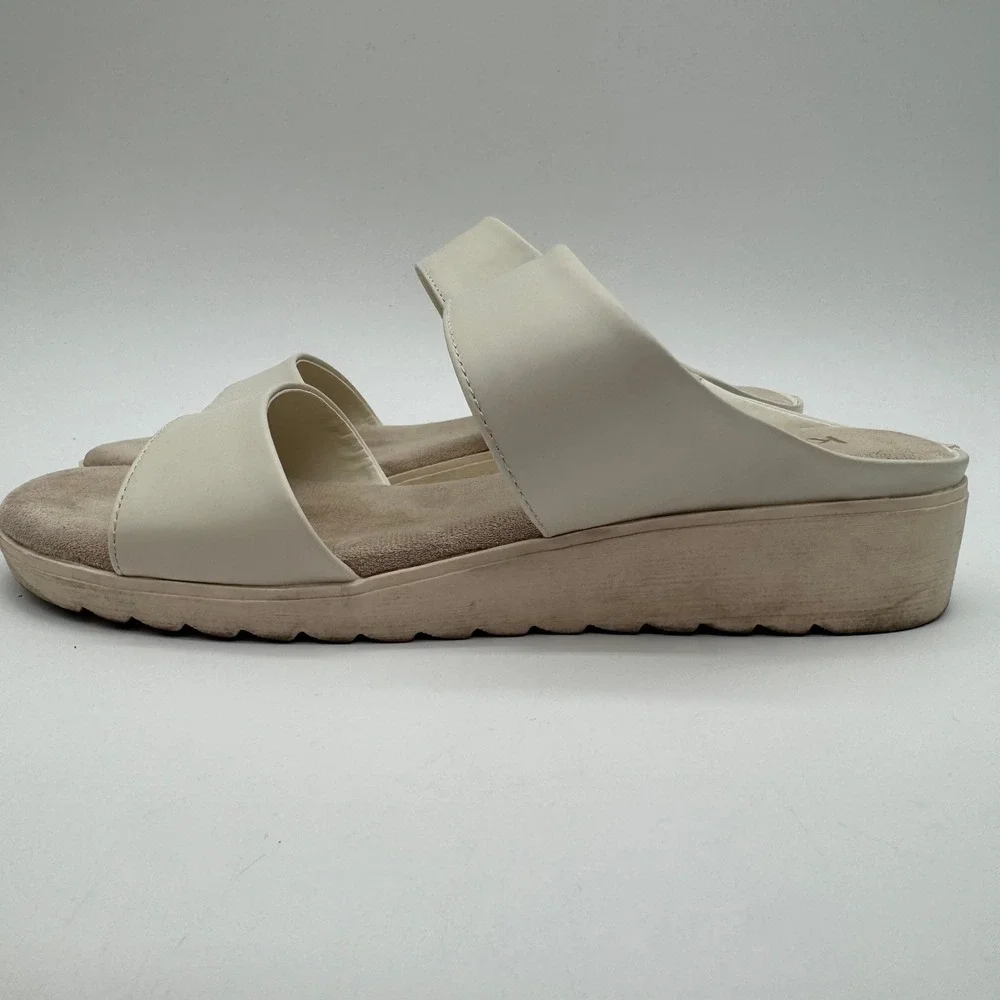 Kensie‎ Endy Comfort Beige Double Strap Slide Sandals Women's Size 8